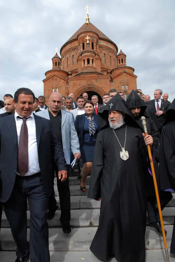Ամենայն Հայոց Կաթողիկոսի ձեռամբ օծվեց Աբովյանի Սբ. Հովհաննես Մկրտիչ եկեղեցին (նկարներ, տեսանյութ) 10 DSC_0300