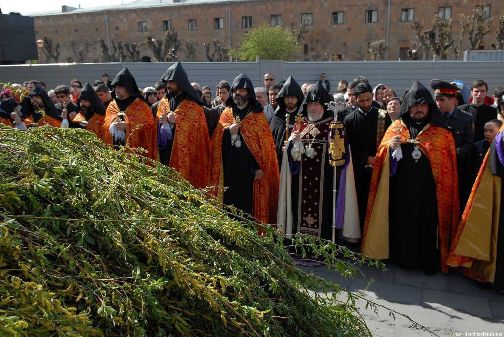 Ծաղկազարդի տոնը Մայր Աթոռ Սուրբ Էջմիածնում (նկարներ) 27 DSC_0113