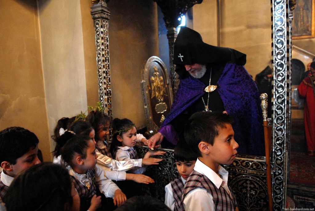 Ծաղկազարդի տոնը Մայր Աթոռ Սուրբ Էջմիածնում (նկարներ) 17 DSC_0302