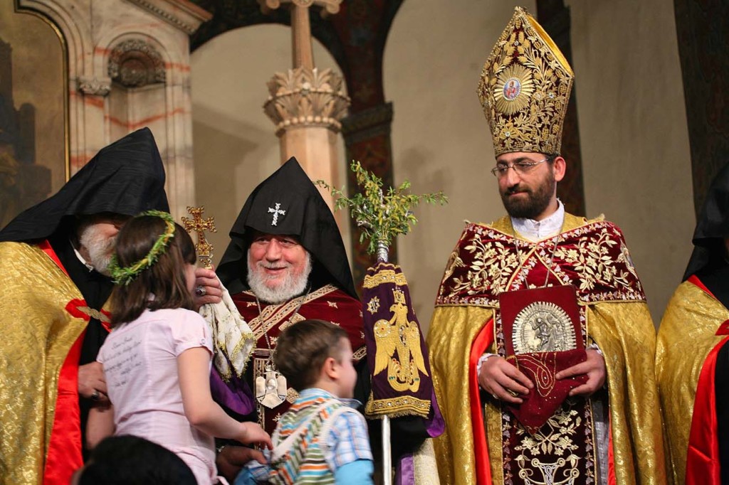 Ծաղկազարդի տոնը Մայր Աթոռ Սուրբ Էջմիածնում (նկարներ) 12 IMG_9373