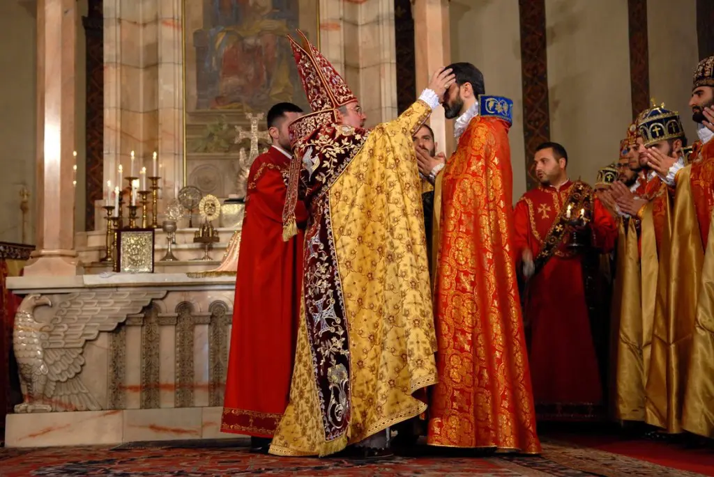 Քահանայական ձեռնադրություն Մայր Աթոռում (նկարներ) 4 21-3