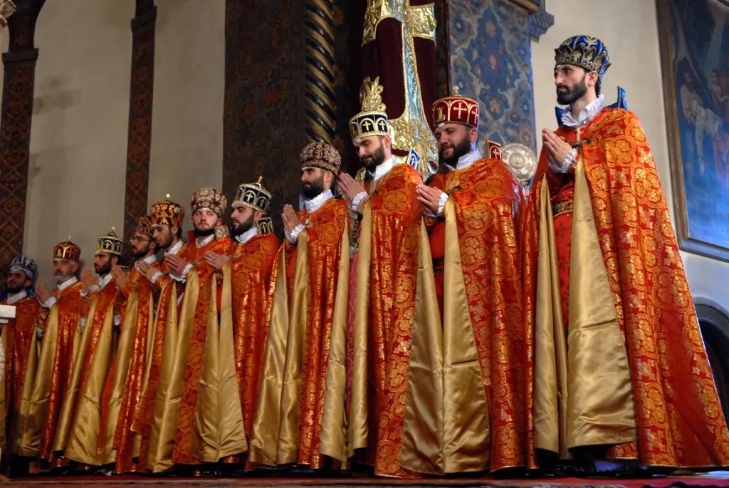 Քահանայական ձեռնադրություն Մայր Աթոռում (նկարներ) 5 21-4