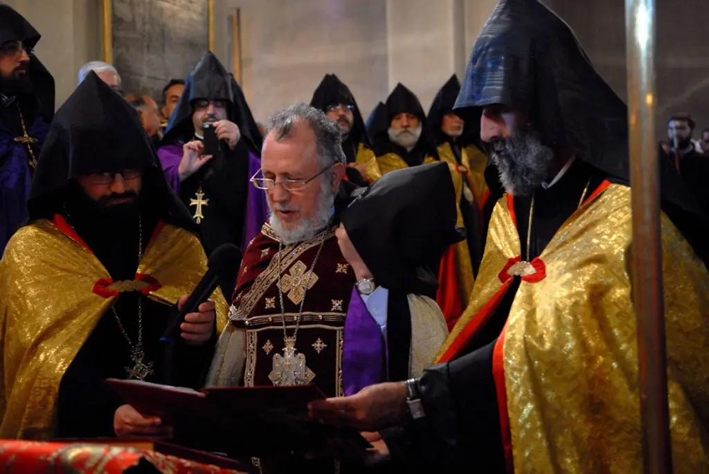Քահանայական ձեռնադրություն Մայր Աթոռում (նկարներ) 9 21-8