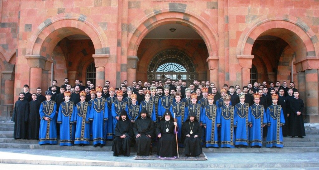 Սարկավագական ձեռնադրություն Մայր Աթոռում (նկարներ) 18 25-Dzernadrutyun