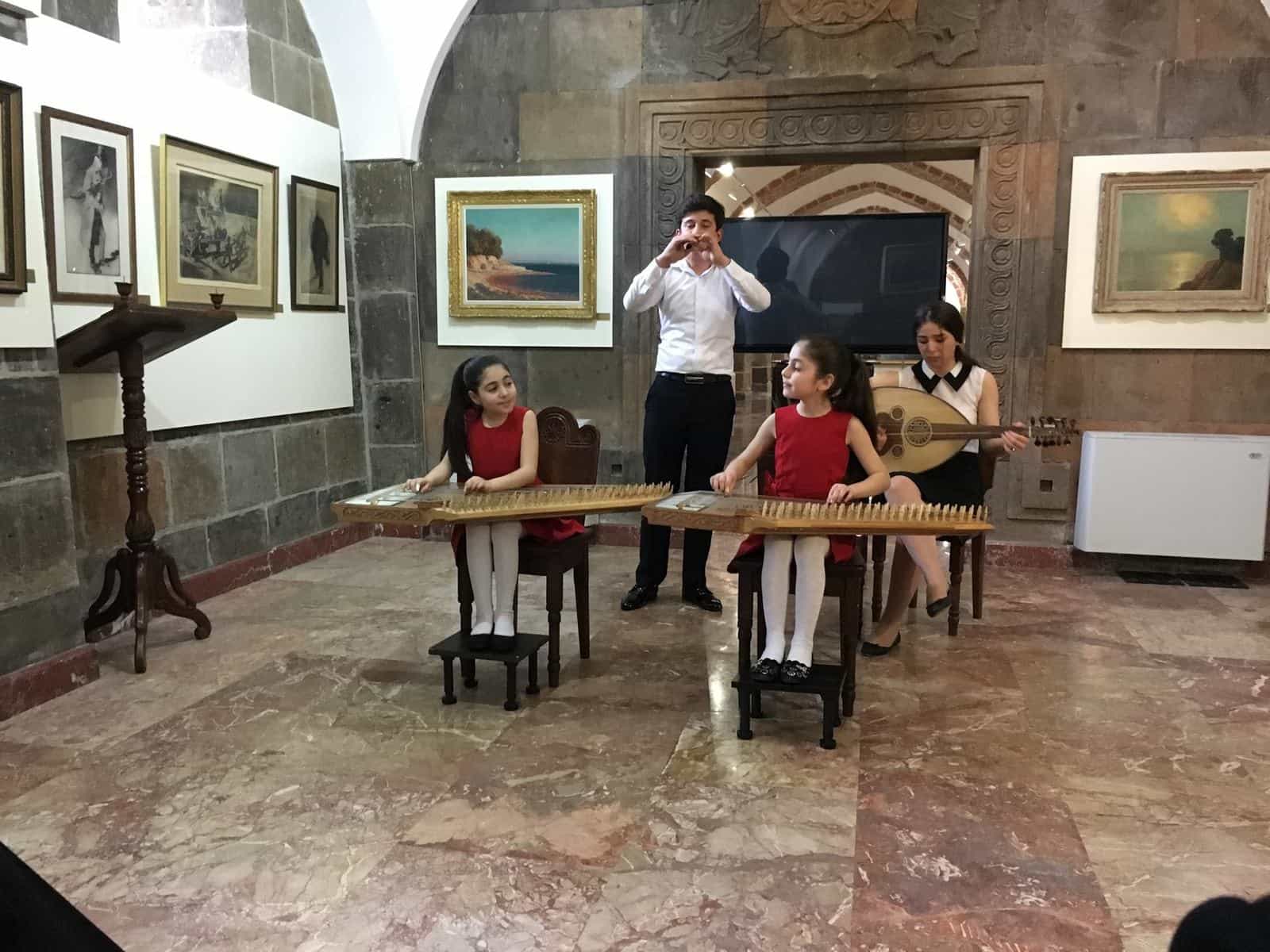 Մայր Աթոռ Ս. Էջմիածնում տեղի ունեցավ Ռուբեն Սևակի հիշատակին նվիրված ոգեկոչման հանդես 13 29-RS 2