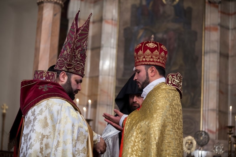 Մայր Աթոռ Ս. Էջմիածնում տեղի ունեցավ քահանայական ձեռնադրություն (նկարներ) 69 IMG_3262 копия