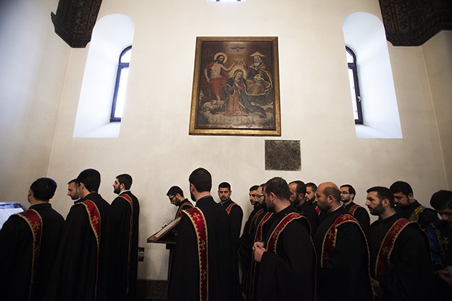 Թաղման կարգը Մայր Աթոռ Ս. Էջմիածնում (նկարներ) 19 25-8