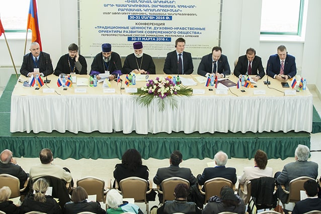 «Ավանդական արժեքներ. ժամանակակից հասարակության զարգացման հոգևոր-բարոյական ուղենիշերը» խորագրով միջազգային գիտաժողով Մայր Աթոռ Ս. Էջմիածնում 12 31-1