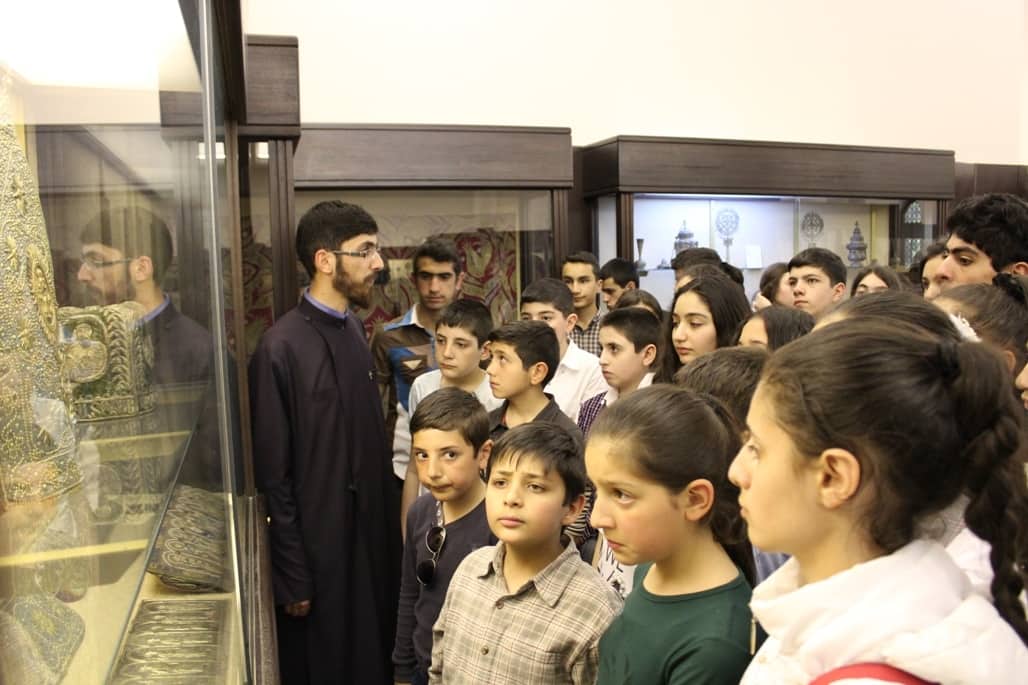 Մայր Աթոռ Սուրբ Էջմիածնում տեղի ունեցավ «Հայոց Եկեղեցու պատմություն» առարկայի օլիմպիադայի հանրապետական փուլը 15 2-Olimpiada 4