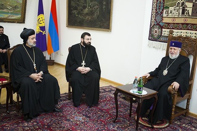 Ամենայն Հայոց Կաթողիկոսն ընդունեց Ասորի Ուղղափառ Եկեղեցու ուխտավորներին 12 23-Syriac Church 1