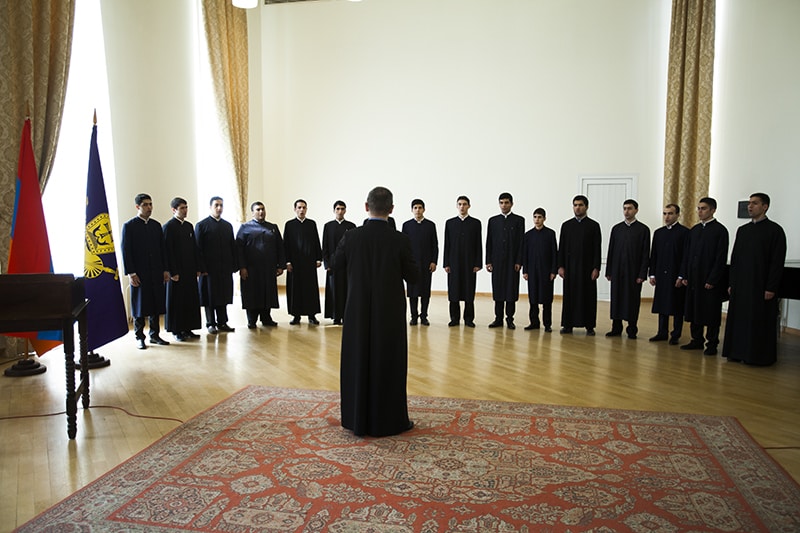 Ստորագրվեց համաձայնագիր Գևորգյան ճեմարանի և Ս. Վլադիմիր ճեմարանի միջև (նկարներ) 12 17-Agreement 7