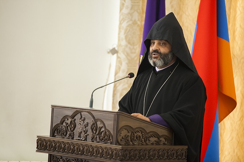 Վարդապետական թեզի պաշտպանություն Մայր Աթոռում (նկարներ) 14 28-1-3