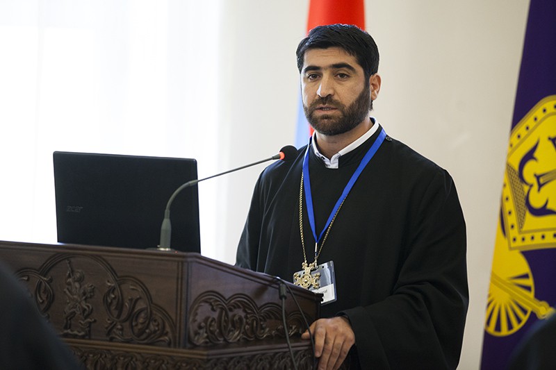 Մայր Աթոռում սկսվեց հայերեն առաջին տպագիր Աստվածաշնչի 350-ամյակին նվիրված միջազգային գիտաժողովը (նկարներ) 16 06-2-5