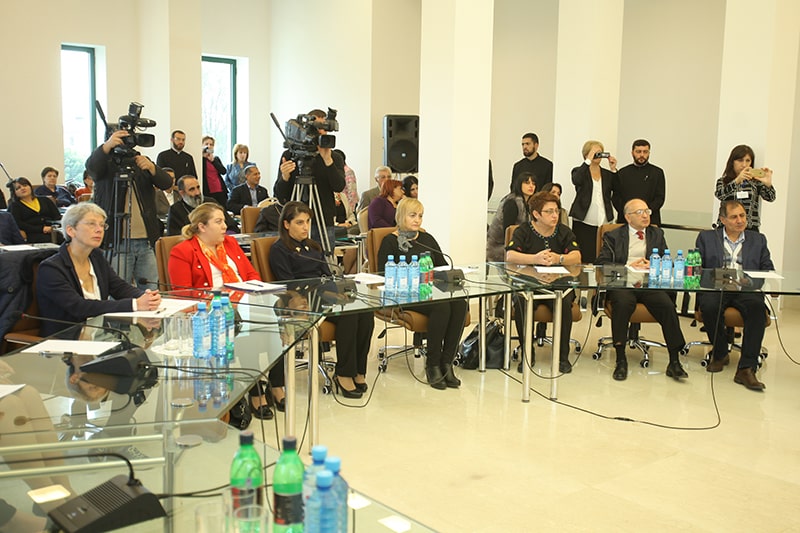 Մայր Աթոռում սկսվեց Հայկական գրադարանների միջազգային չորրորդ համաժողովը (նկարներ) 20 17-2-9