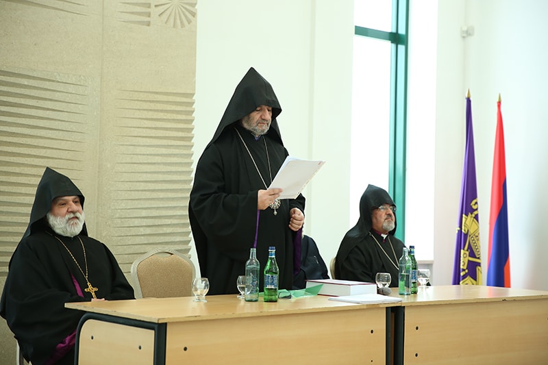 Ծայրագույն վարդապետական թեզի պաշտպանություն Մայր Աթոռում (նկարներ) 14 3