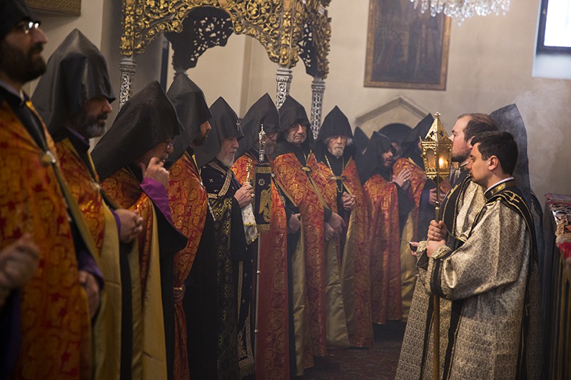 Ս. Էջմիածնում կատարվեց հոգեհանգիստ ապրիլյան պատերազմում զոհված զինվորների համար 16 2 5