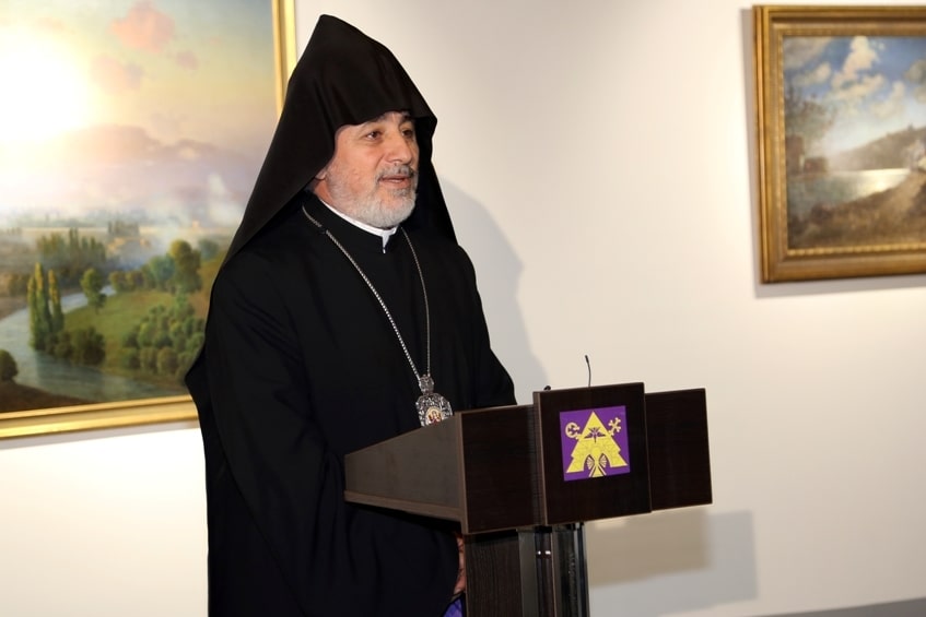 Ամենայն Հայոց Կաթողիկոսը ժամանեց Մոսկվա «Տապան» թանգարանում բացվեց հայ նկարիչների ցուցահանդեսը 17 15 6