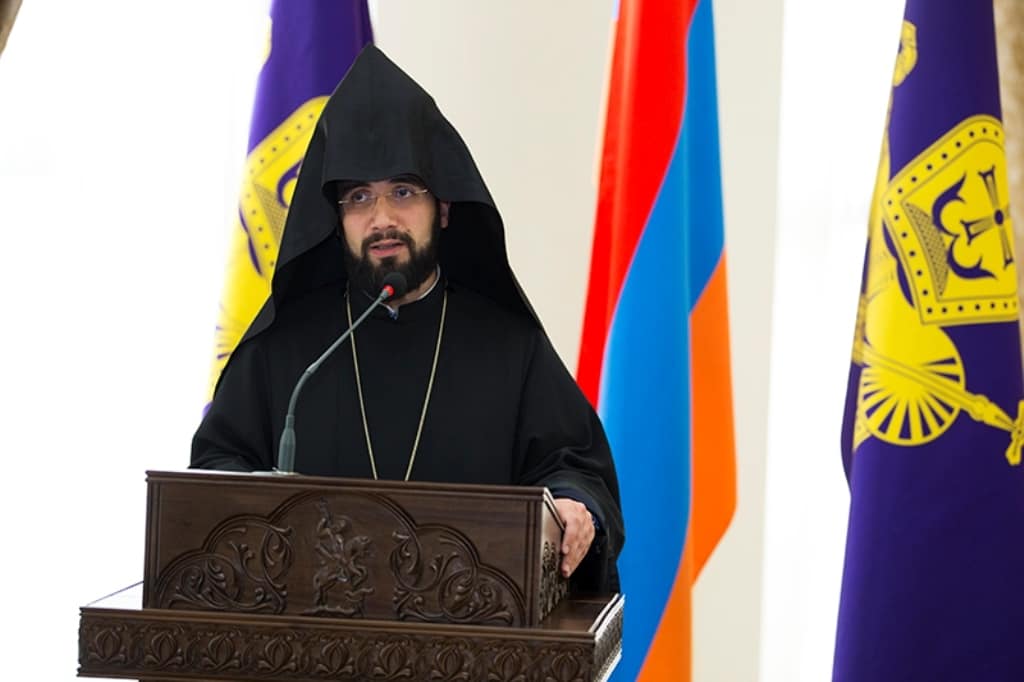 Մայր Աթոռում տեղի ունեցավ շքանշանի հանձնման արարողություն (նկարներ) 12 20.1