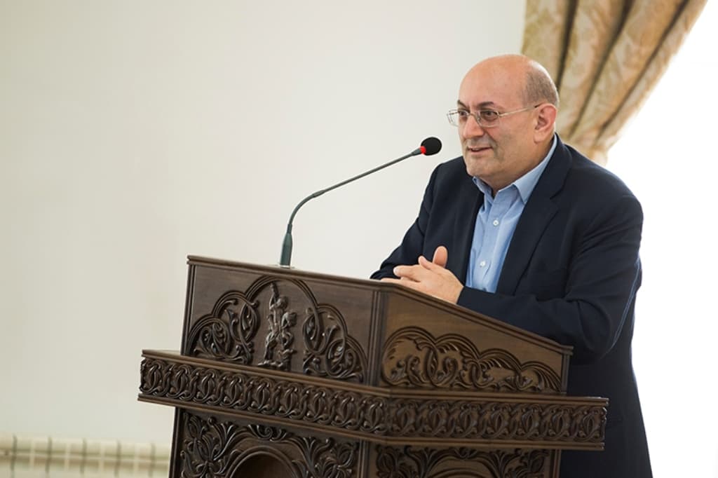 Մայր Աթոռում տեղի ունեցավ շքանշանի հանձնման արարողություն (նկարներ) 14 20.3