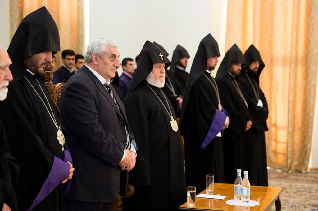 Մայր Աթոռում տեղի ունեցավ շքանշանի հանձնման արարողություն (նկարներ) 18 20.7