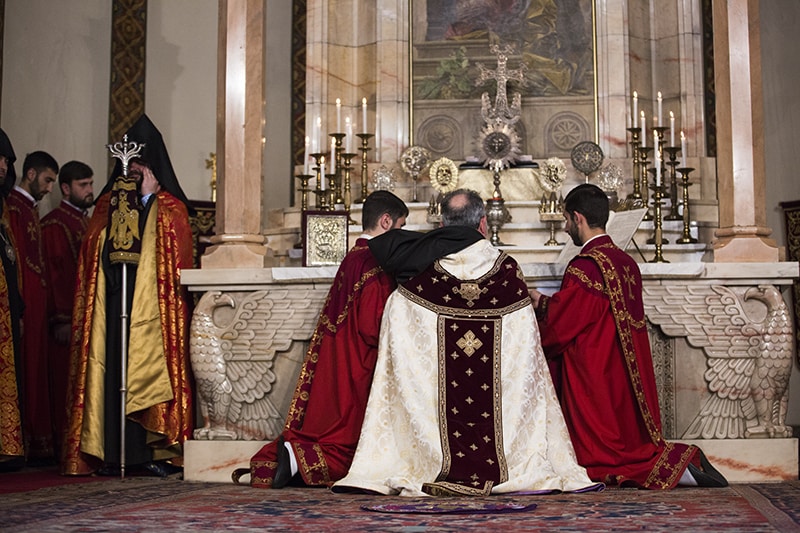 Երկրորդ Ծաղկազարդի տոնը և Հանրապետության օրվա ոգեկոչումը Մայր Աթոռում (նկարներ) 18 28 3 7