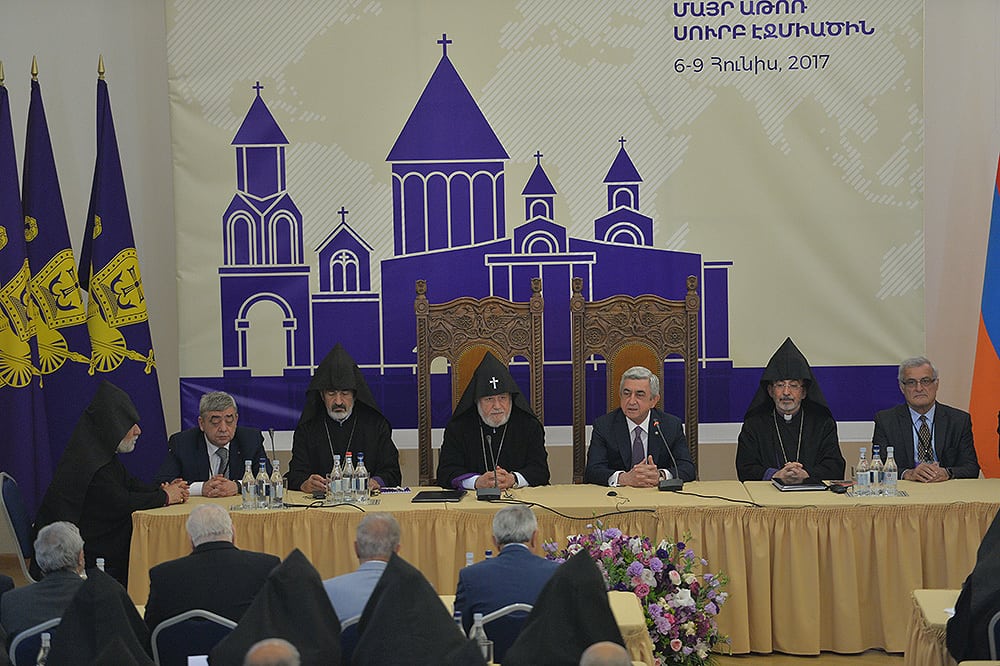 ՀՀ նախագահը ներկա գտնվեց Եկեղեցական-ներկայացուցչական ժողովին 13 08.2