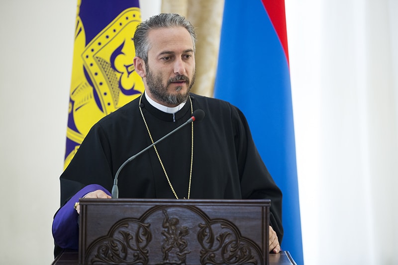 Մայր Աթոռ Սուրբ Էջմիածնի պաշտոնեությունը իր բարեմաղթանքներն ուղղեց Ամենայն Հայոց Կաթողիկոսին 14 21 3 3