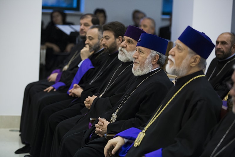 Մեծի Տանն Կիլիկիո Գարեգին Ա Հովսեփյան Կաթողիկոսին նվիրված վավերագրերի ժողովածուների շնորհանդես (նկարներ) 21 21 3