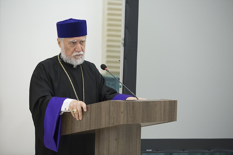 Մեծի Տանն Կիլիկիո Գարեգին Ա Հովսեփյան Կաթողիկոսին նվիրված վավերագրերի ժողովածուների շնորհանդես (նկարներ) 17 21 7