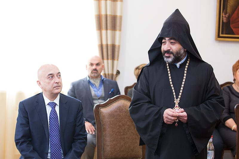 Բուլղարիայի մի խումբ ուխտավորներ այցելեցին Մայր Աթոռ (նկարներ) 13 03 2
