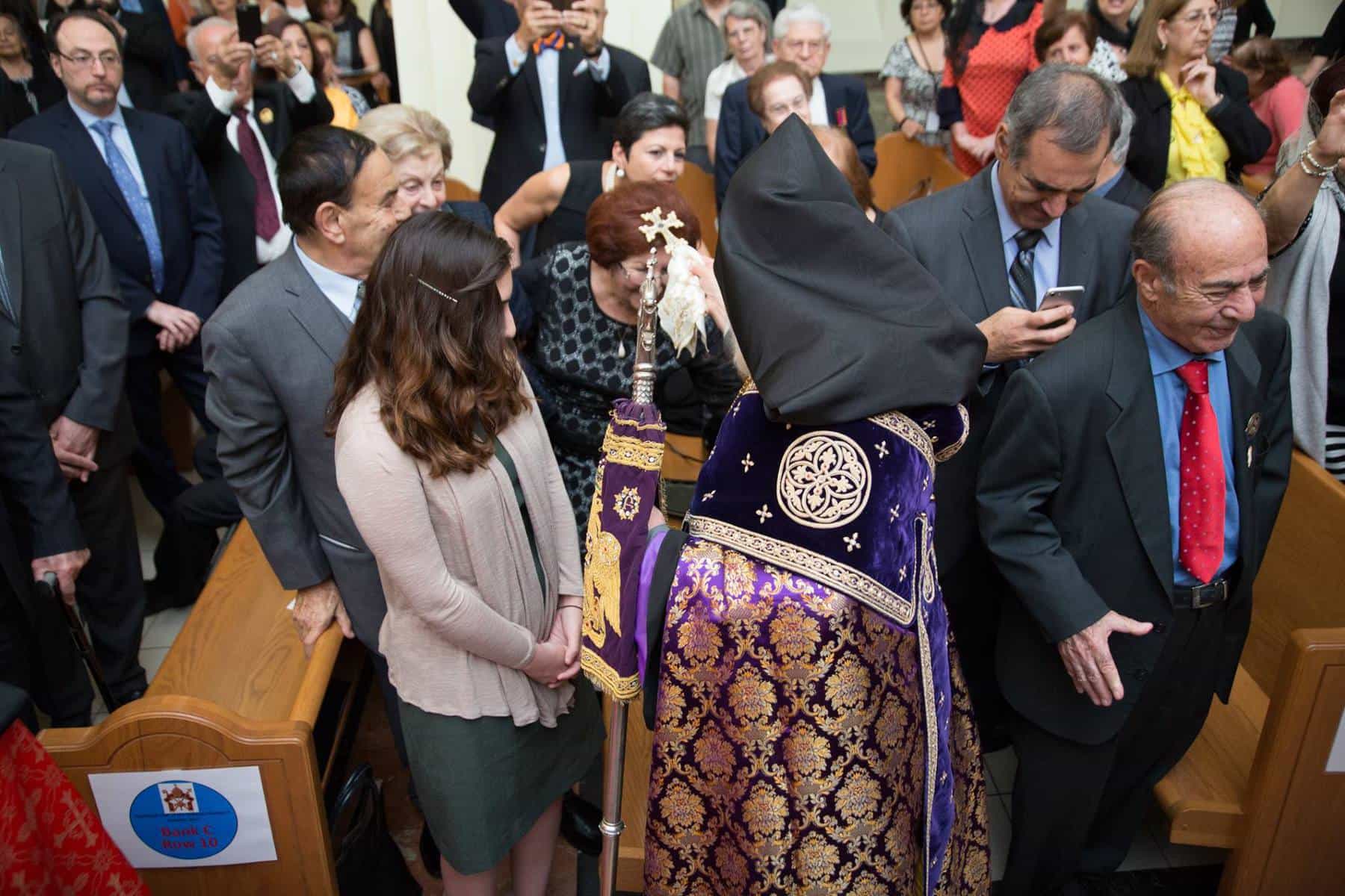Սկսվեց Ամենայն Հայոց Կաթողիկոսի հովվապետական այցը ԱՄՆ Հայոց Արևմտյան թեմ (նկարներ) 38 27 Hrashapar 7