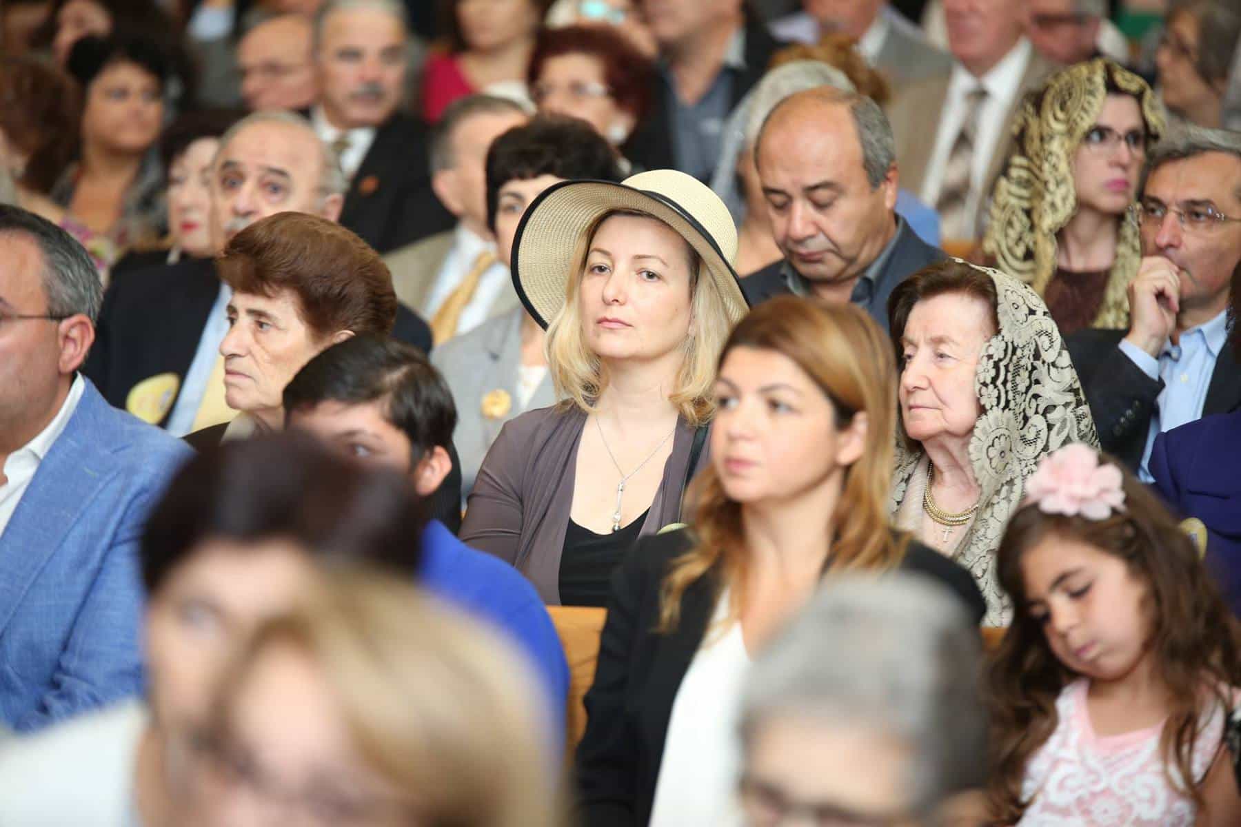 Հայրապետական Ս. Պատարագ Սրբոց Ղևոնդյանց առաջնորդանիստ մայր եկեղեցում (նկարներ) 21 30 10