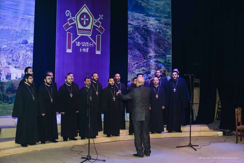 Տեղի է ունեցել Գուգարաց թեմի առաջնորդ, գերաշնորհ տեր Սեպուհ արքեպիսկոպոս Չուլջյանի քահանայական ձեռնադրության 30-ամյակին նվիրված հոբելյանական միջոցառում (նկարներ) 14 14.12.03