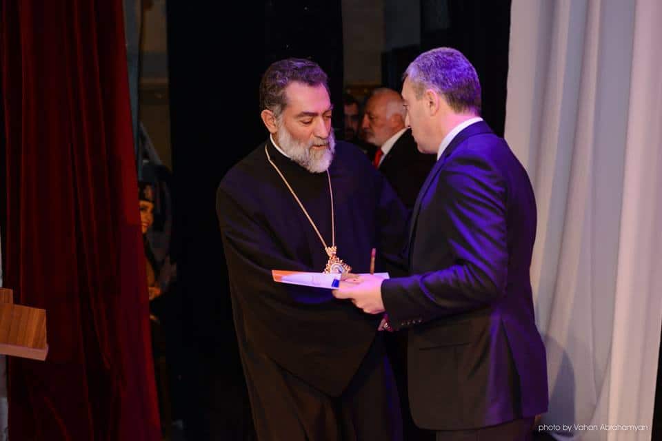 Տեղի է ունեցել Գուգարաց թեմի առաջնորդ, գերաշնորհ տեր Սեպուհ արքեպիսկոպոս Չուլջյանի քահանայական ձեռնադրության 30-ամյակին նվիրված հոբելյանական միջոցառում (նկարներ) 17 14.12.05