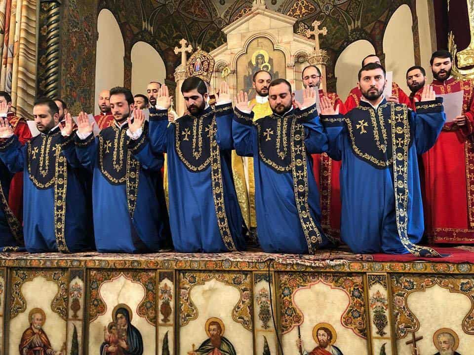 Մայր Աթոռ Սուրբ Էջմիածնում տեղի ունեցավ քահանայական ձեռնադրություն (նկարներ) 23 18 12