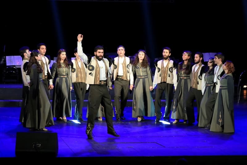 Տոնախմբվեց ՀՀ ԶՈւ Հոգևոր առաջնորդության հիմնադրման 20-ամյակը (նկարներ) 19 9 8