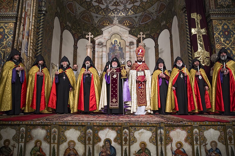 Մայր Աթոռում մատուցվեց Ճրագալույցի Սուրբ Պատարագ (նկարներ) 13 5 2 1
