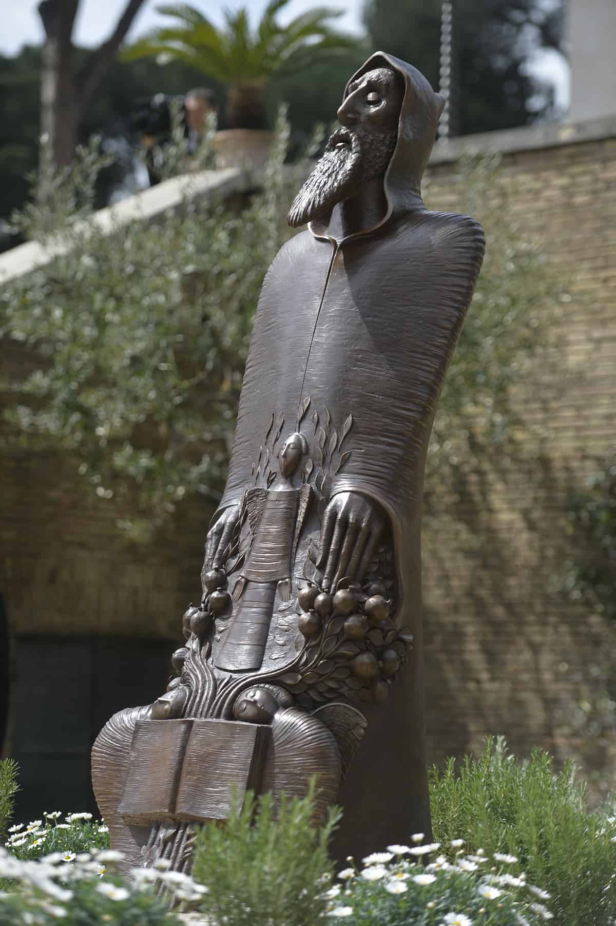 Սկսվեց Ամենայն Հայոց Կաթողիկոսի եղբայրական այցը Վատիկան (նկարներ) 27 31071 b