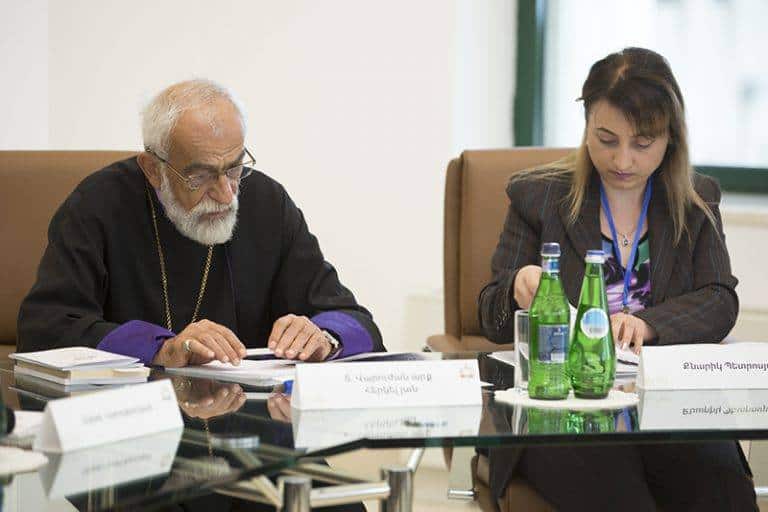 «Հայաստանի Հանրապետությունը և Հայ Եկեղեցու դերակատարությունը հայոց պետականության կայացման գործում (1918-2018 թթ.)» խորագրով գիտաժողով Մայր Աթոռ Սուրբ Էջմիածնում 20 09.23