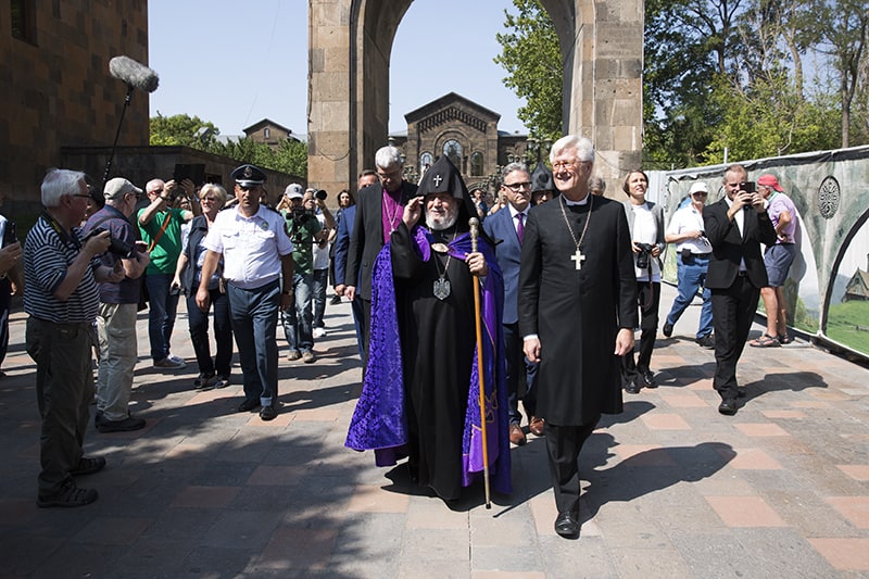 Մայր Աթոռ Սուրբ Էջմիածին է ժամանել Գերմանիայի Բողոքական Եկեղեցիների խորհրդի պատվիրակությունը (նկարներ) 12 9 1
