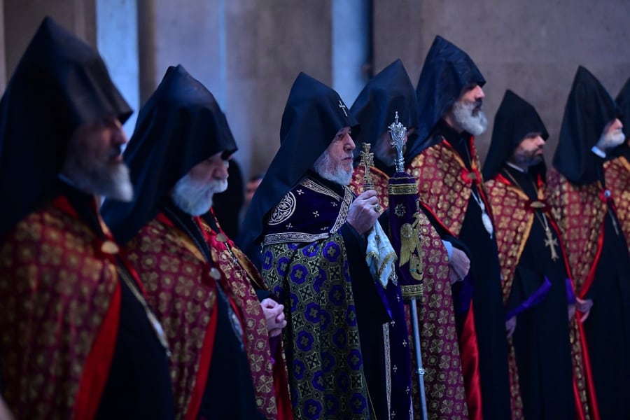 Հոգեհանգստյան արարողություն՝ 1988թ. երկրաշարժի զոհերի հիշատակին (տեսանյութ) 12 7 1