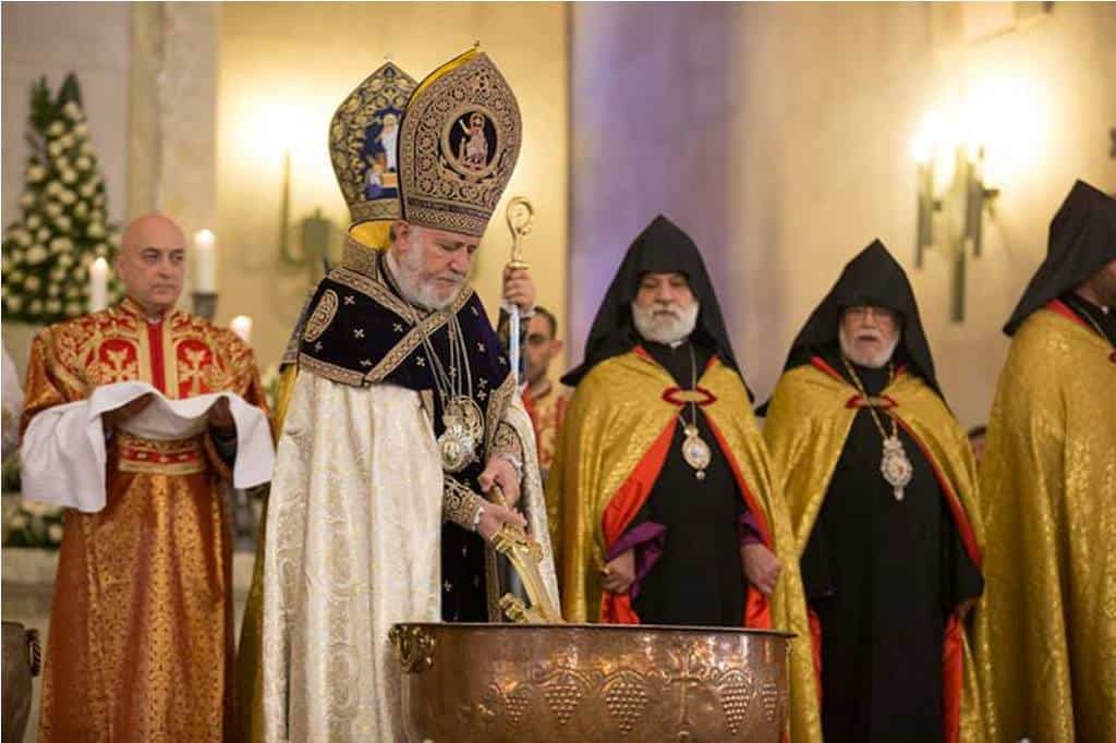 Ամենայն Հայոց Կաթողիկոսը համայն հայությանը հղեց Տիրոջ Ս. Ծննդյան և Աստվածհայտնության ավետիսը (նկարներ) 16 05 Cnund 2019
