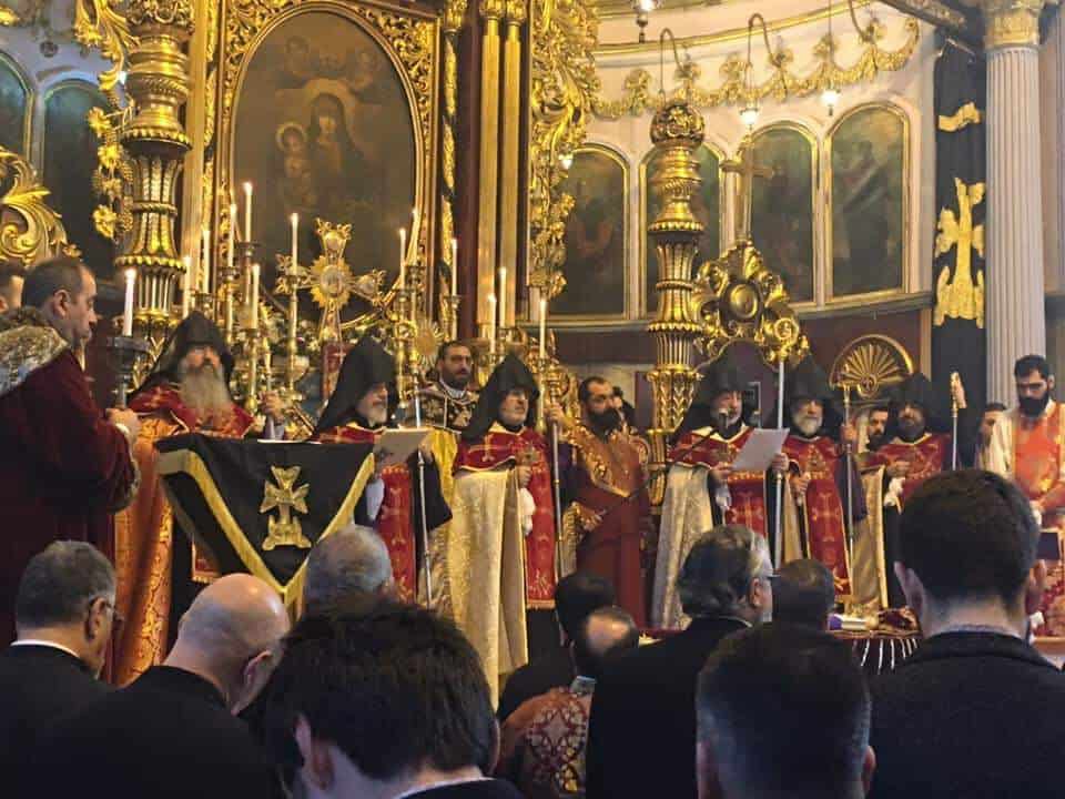 Խունկ, աղոթք և օրհնություն ննջեցյալ Պատրիարքի լույս հիշատակին 14 Patr. 3