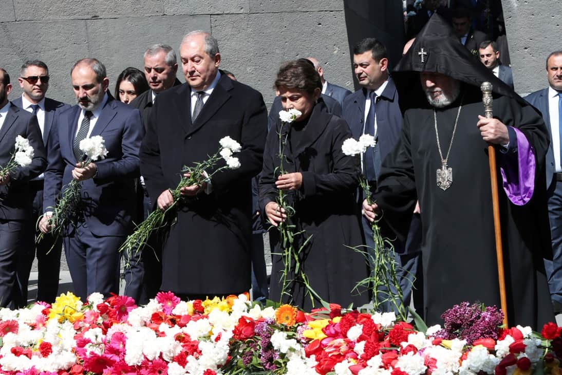 Հայոց Ցեղասպանության սուրբ նահատակների ոգեկոչման արարողությունները Ծիծեռնակաբերդի հուշահամալիրում և Մայր Աթոռ Սուրբ Էջմիածնում 12 Cegh 24.04.2019 1