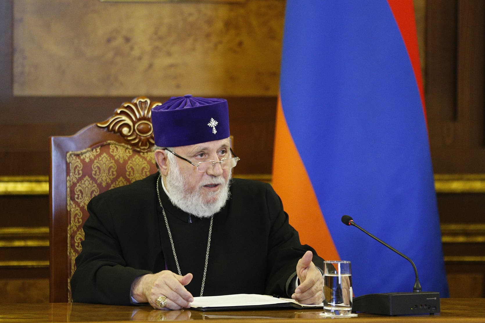 Եկեղեցի-պետություն հարաբերություններին առնչվող հարցերով խումբը սկսեց իր աշխատանքը (նկարներ) 14 03 4