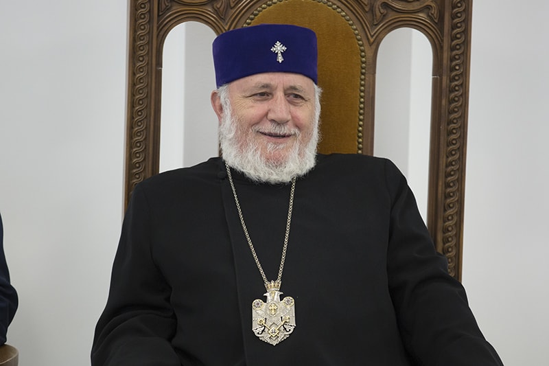 Ամենայն Հայոց Կաթողիկոսը hանդիպում ունեցավ Գերմանիայի Հայոց թեմի ուխտավորների հետ (նկարներ) 13 13 2 2