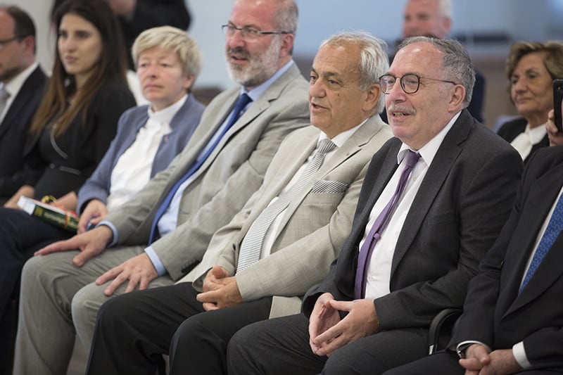 Ամենայն Հայոց Կաթողիկոսը hանդիպում ունեցավ Գերմանիայի Հայոց թեմի ուխտավորների հետ (նկարներ) 15 13 2 4