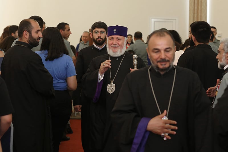 ՀՀ ԶՈՒ հոգևոր առաջնորդության առաջին ուխտագնացությունը Մայր Աթոռ Սուրբ Էջմիածին 21 24 4