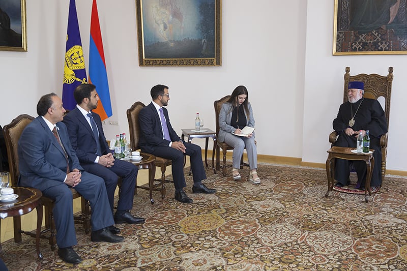 Ամենայն Հայոց Կաթողիկոսը հյուրընկալեց Շարժայի գործադիր խորհրդի պատվիրակությանը (նկարներ) 15 27 4