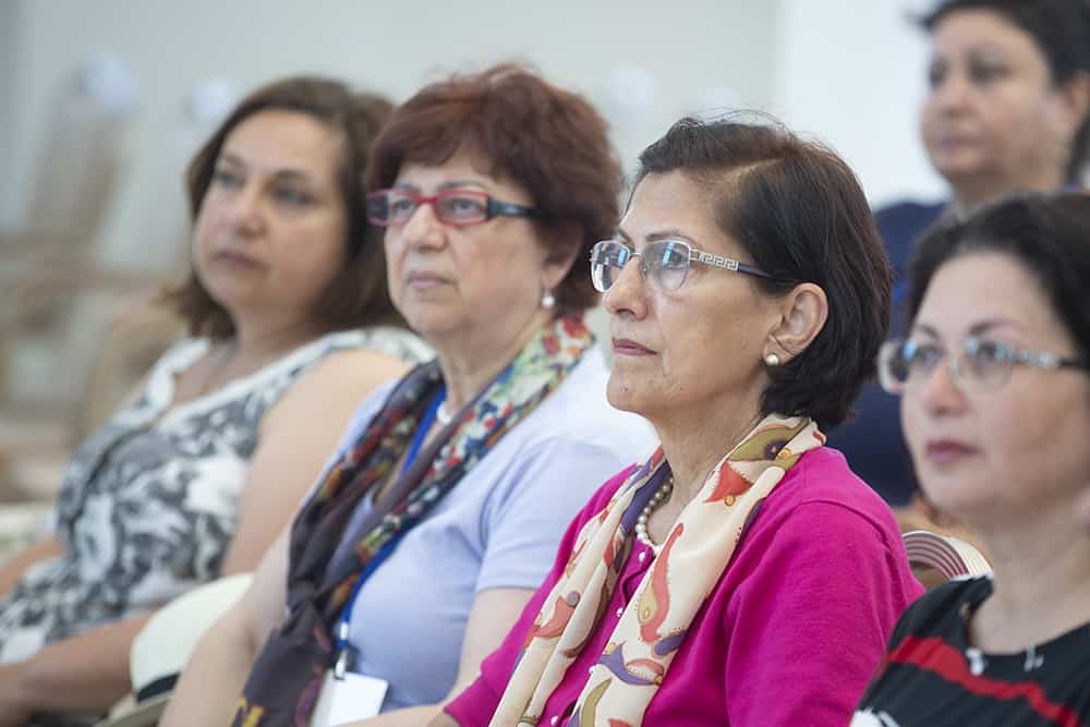 Ամենայն Հայոց Կաթողիկոսը հանդիպեց սփյուռքահայ ուսուցիչների հետ 16 22 1 5